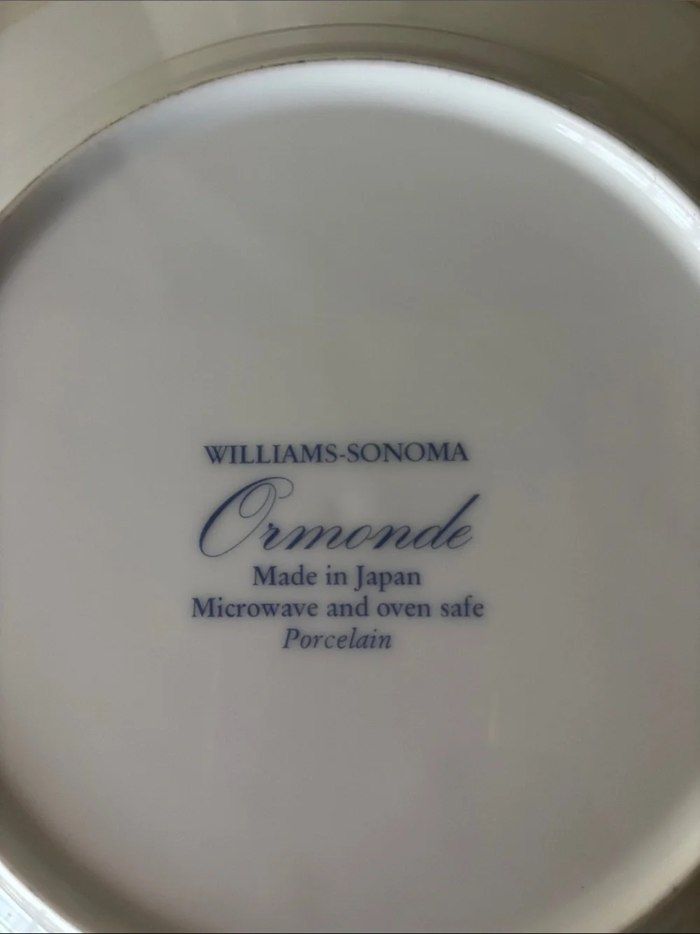 ❤️… Williams Sonoma White Porcelain Plate with Blue Floral Motif